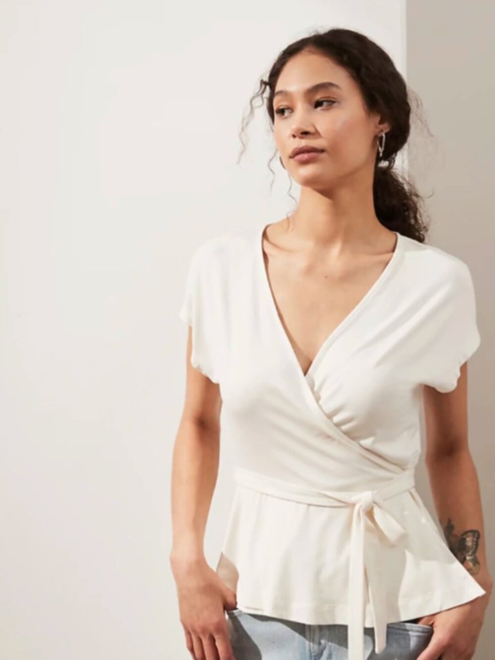 Banana Republic Threadsoft Belted Wrap Top - Off White XS